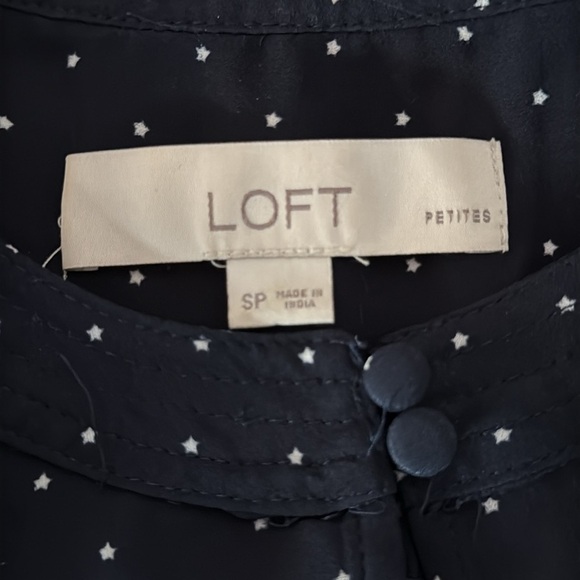 LOFT Petites Navy Polka Dot Sleeveless Blouse Size SP - Picture 6 of 6